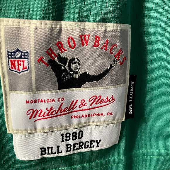 Philadelphia Eagles Mitchell & Ness Throwback Bill Bergey jersey with bucket hat - Picture 6 of 11